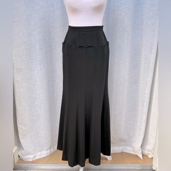Karl Lagerfeld luxury brand black maxi wool godetskirt